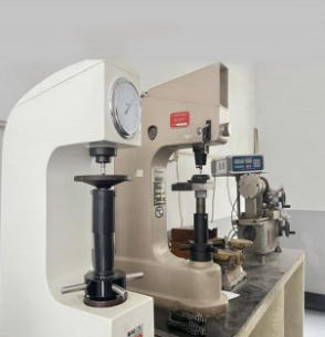 Rockwell Hardness Tester
